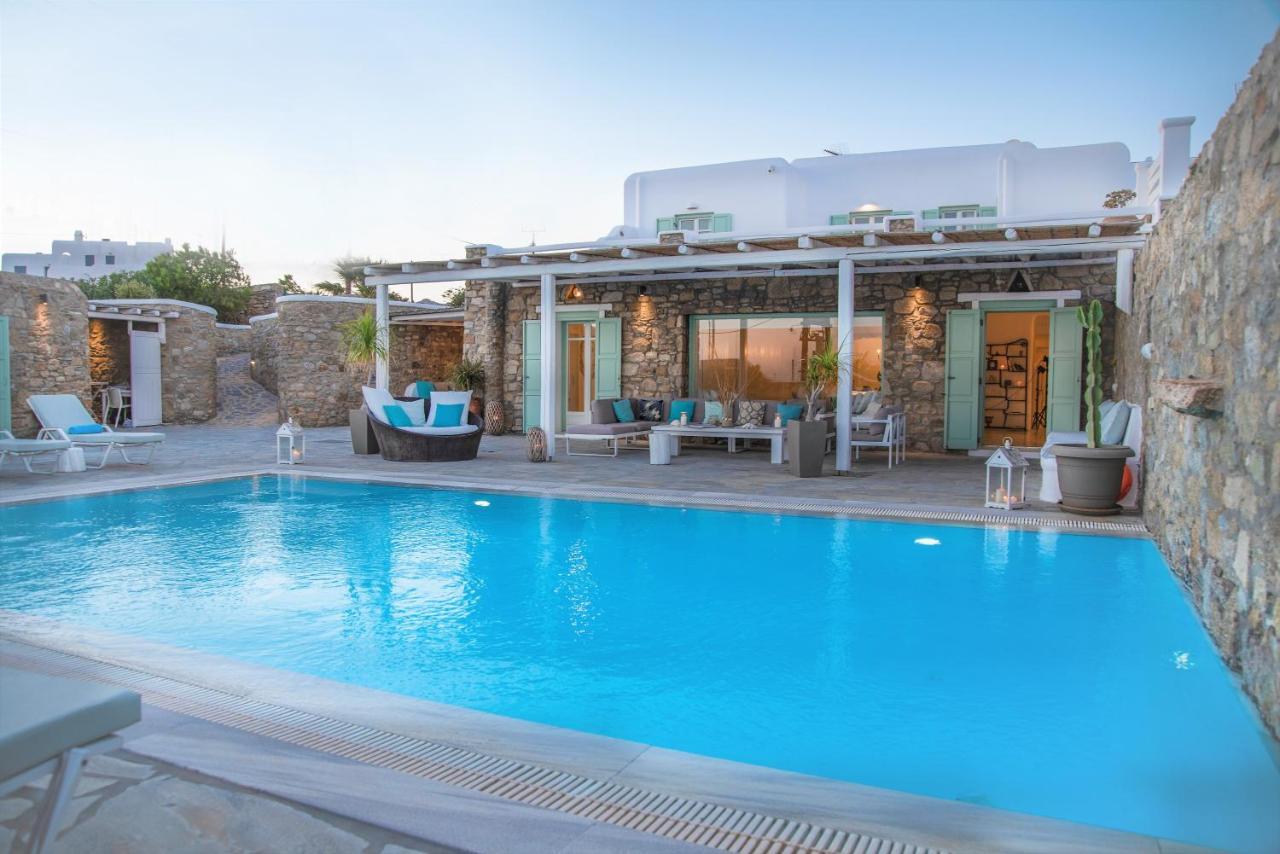 Mando Pool Villas W Sea Views - Five Bedrooms Super Paradise Beach  Eksteriør billede