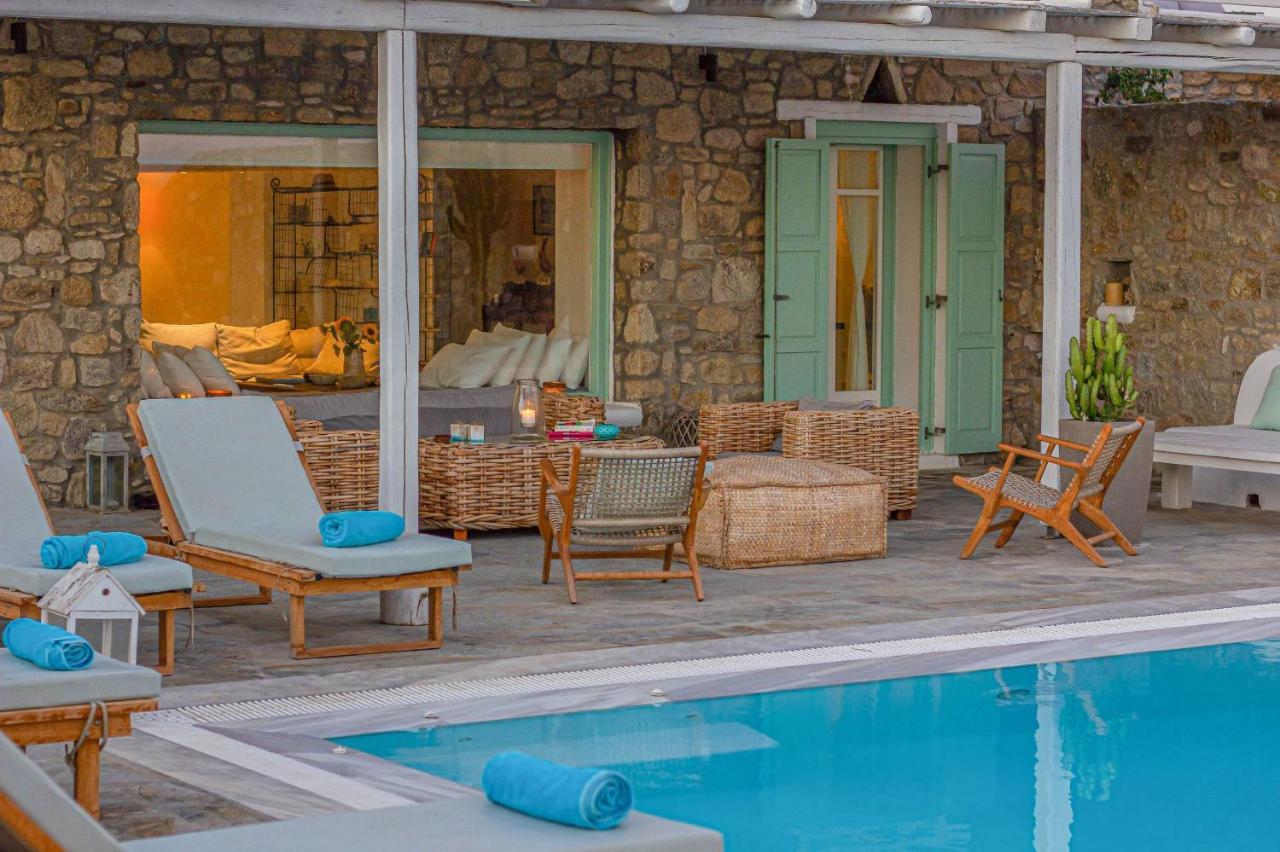 Mando Pool Villas W Sea Views - Five Bedrooms Super Paradise Beach  Eksteriør billede