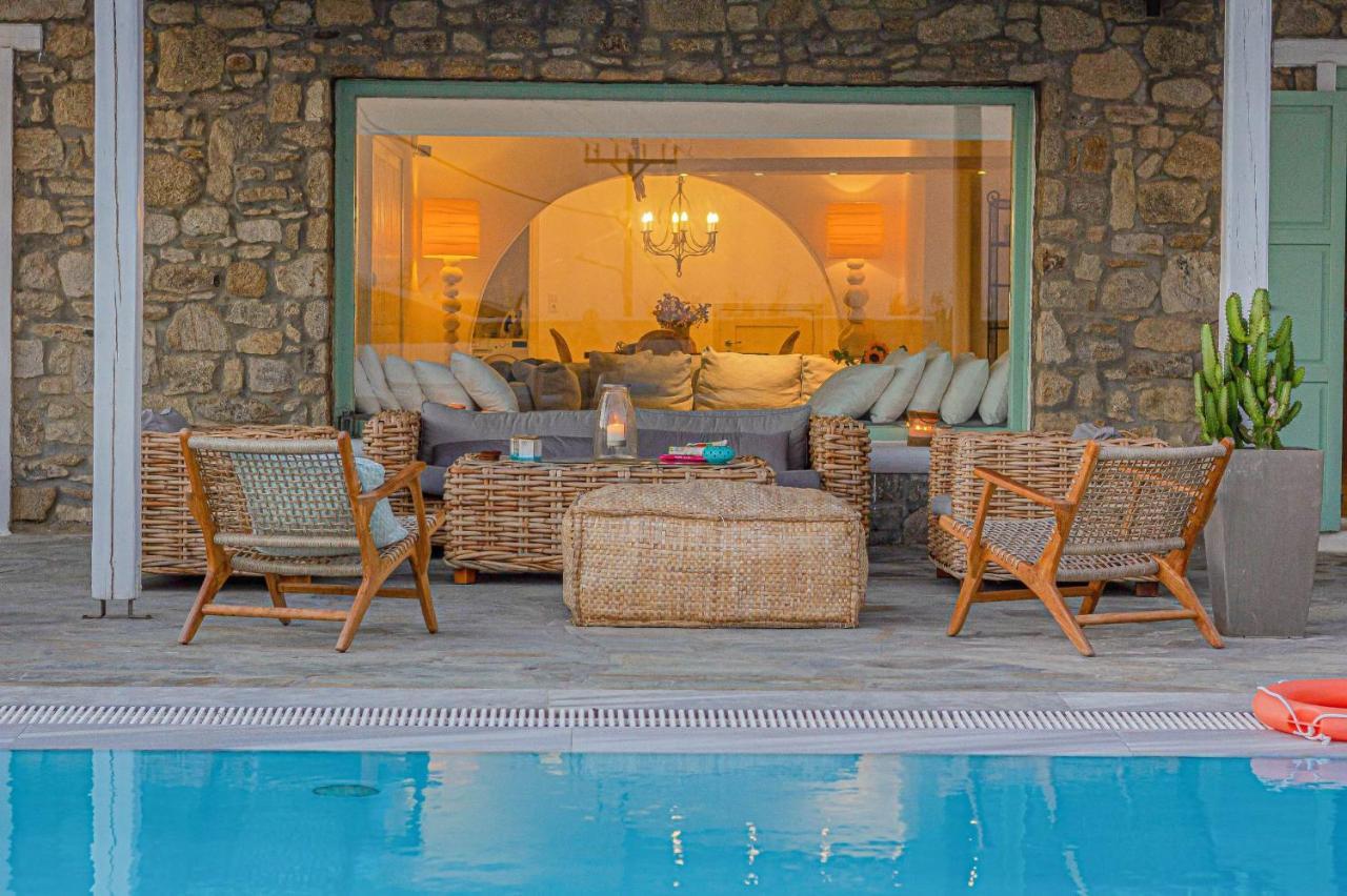 Mando Pool Villas W Sea Views - Five Bedrooms Super Paradise Beach  Eksteriør billede