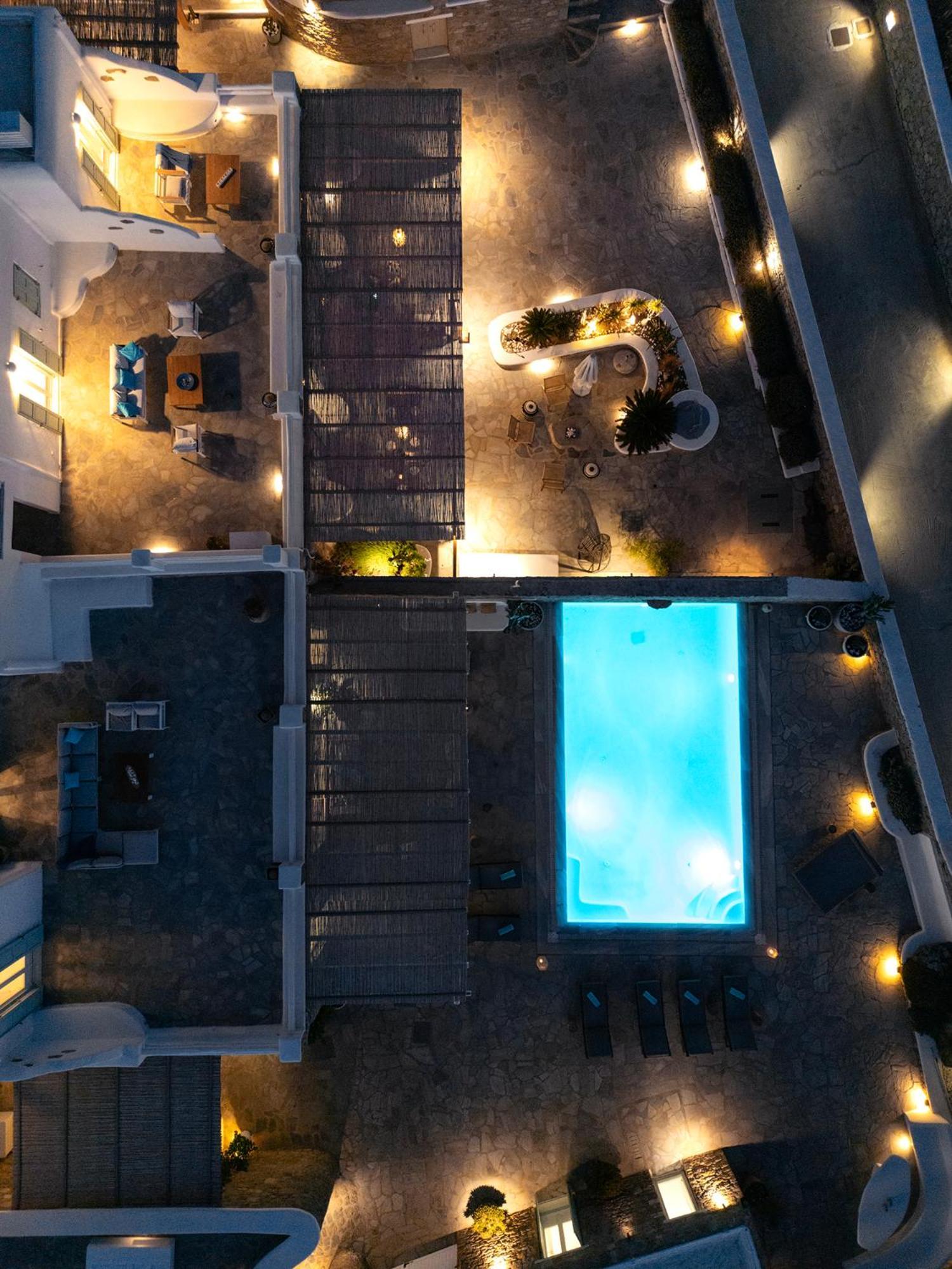 Mando Pool Villas W Sea Views - Five Bedrooms Super Paradise Beach  Eksteriør billede
